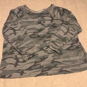 Camo sweatshirt